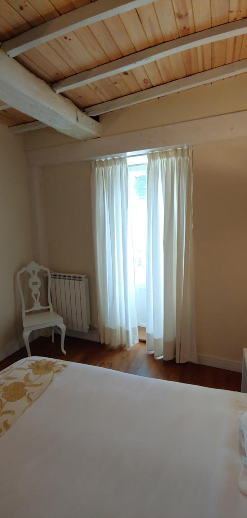 Hostal Camponaraya Esterno foto