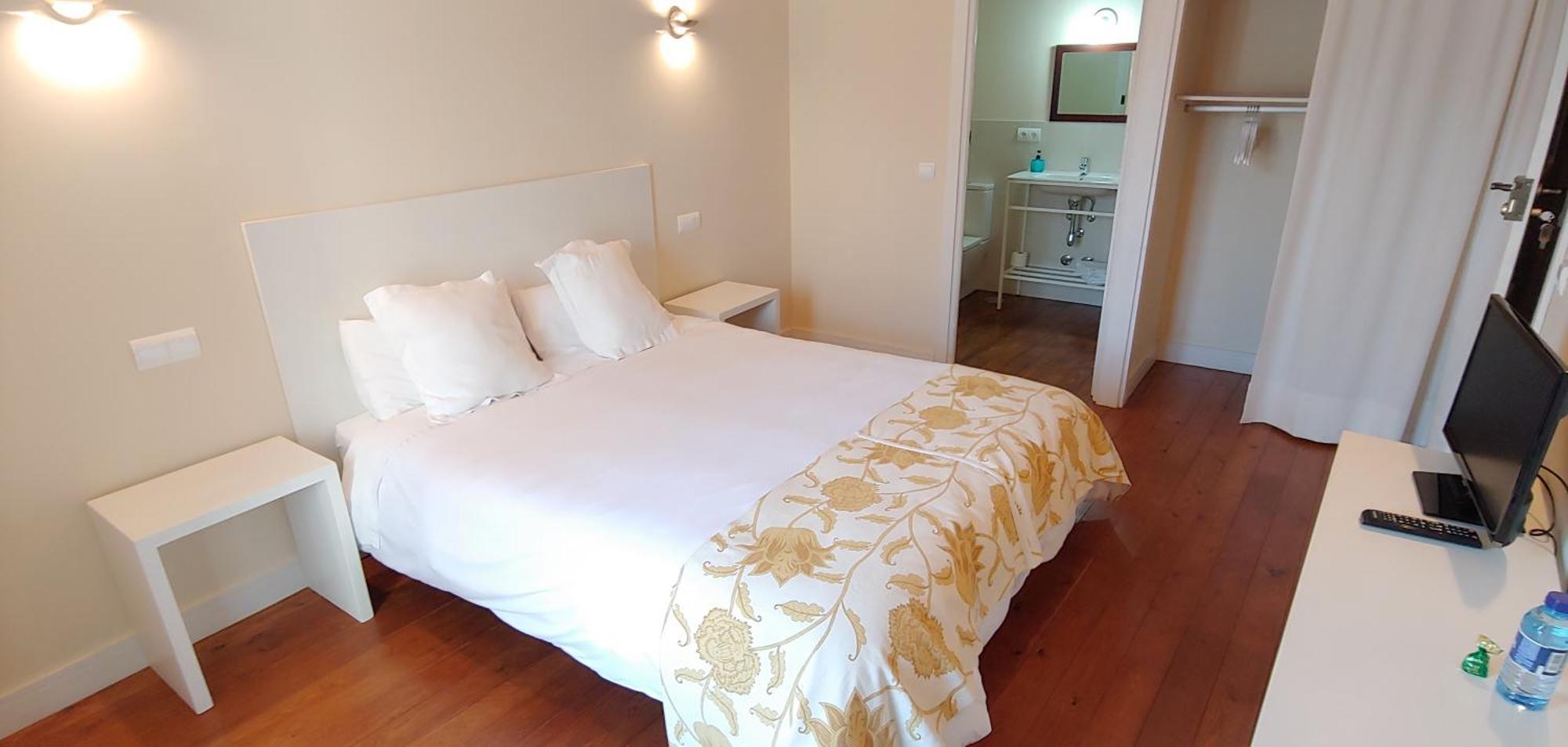 Hostal Camponaraya Esterno foto